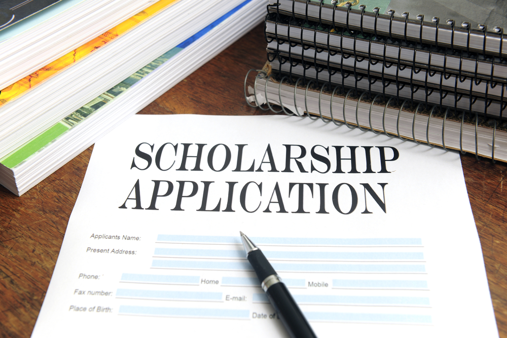scholarships for moms in college